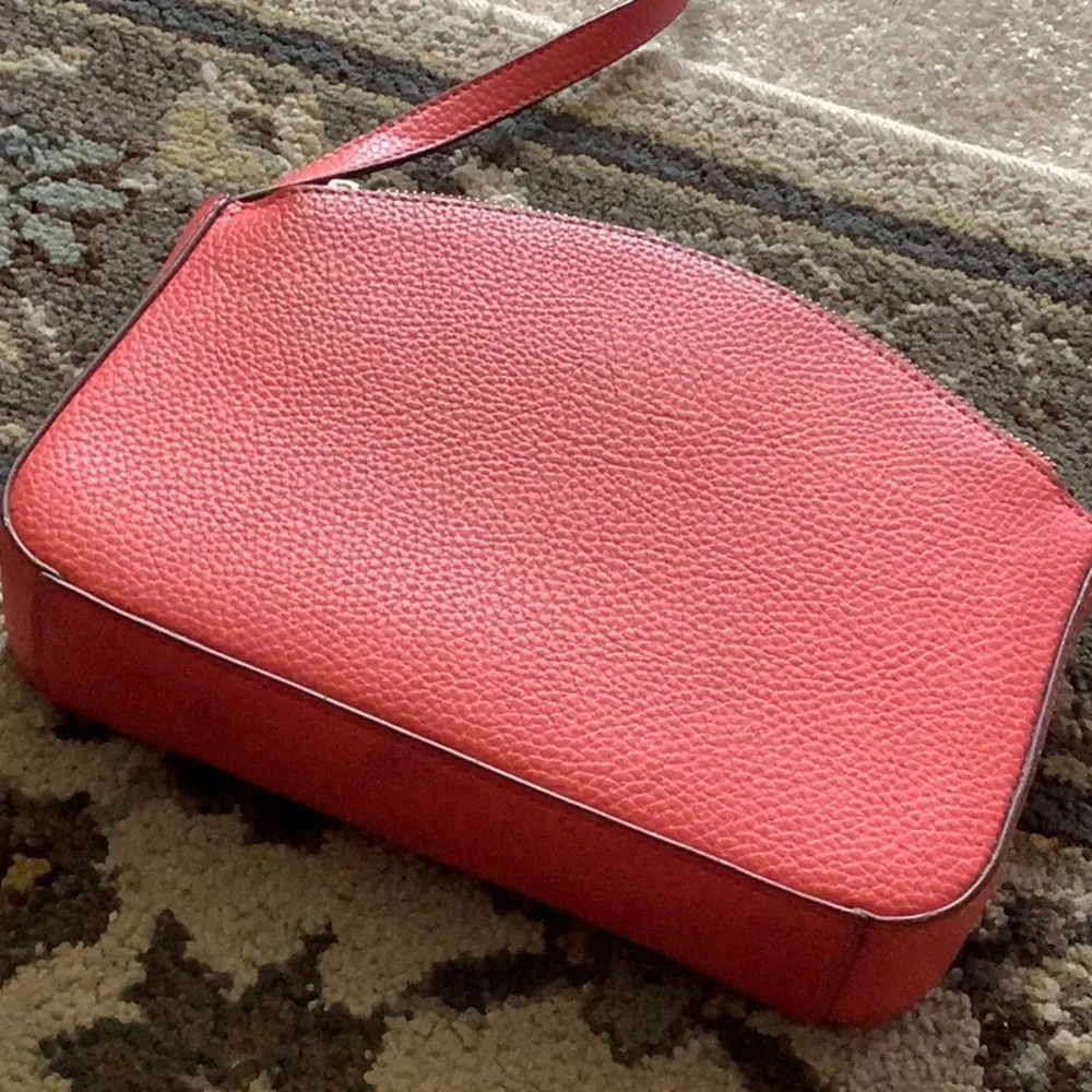 Cross body bags Coral color By ANNE KLEIN gold details lots of zippers🌷🌷🌷